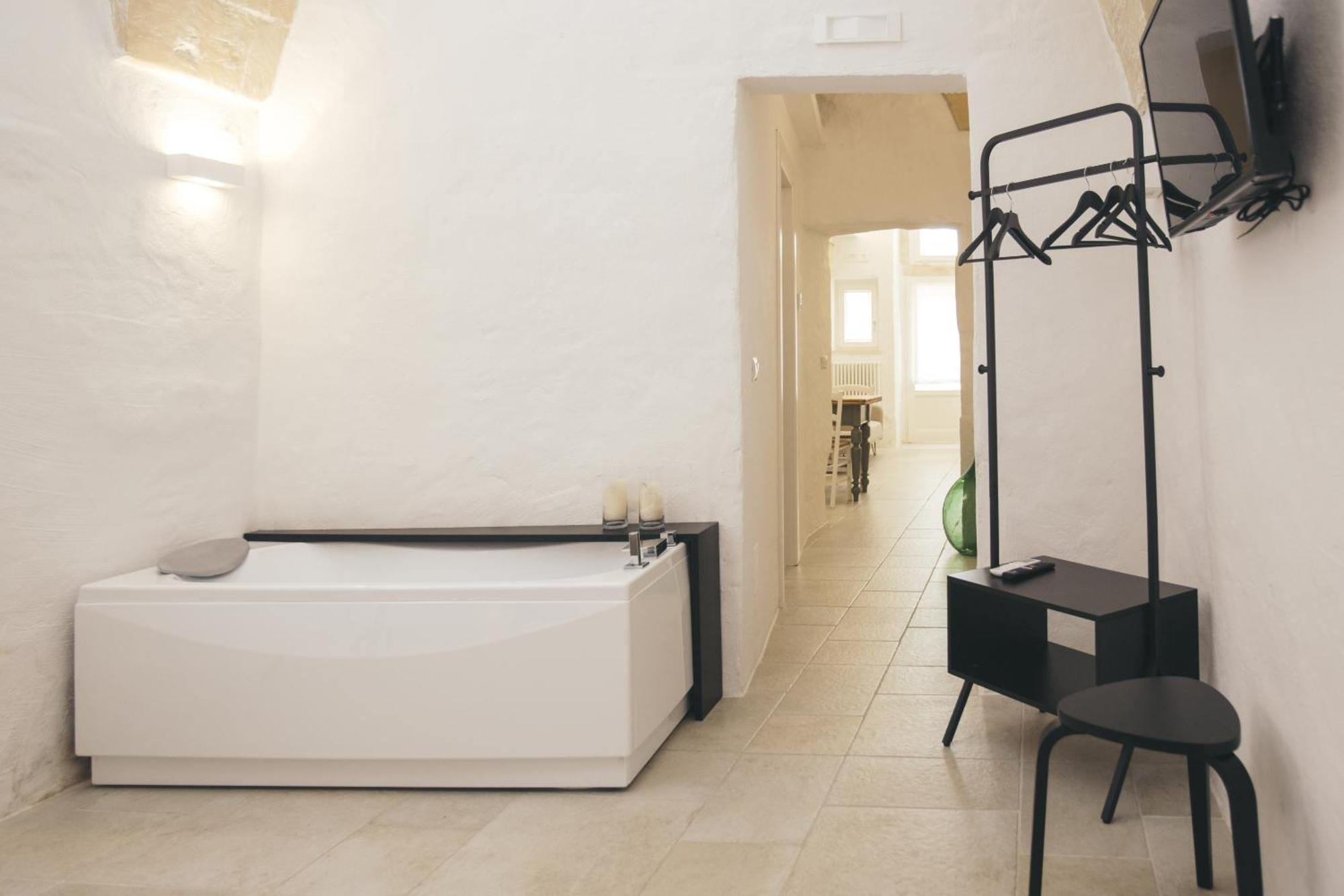 לצ'ה Mediterranee Suite מראה חיצוני תמונה